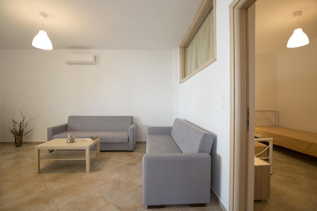 Velia Boutique Apartments Ouranoupoli Exterior photo